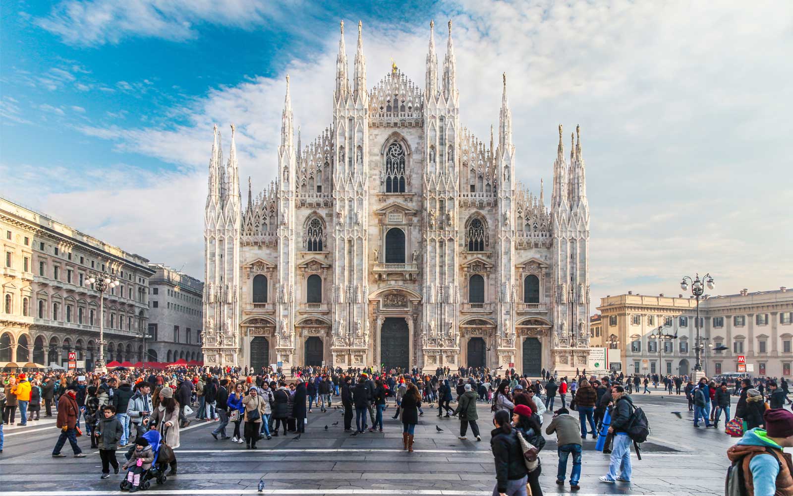 Thousands of People gathered In front of the Milan Building