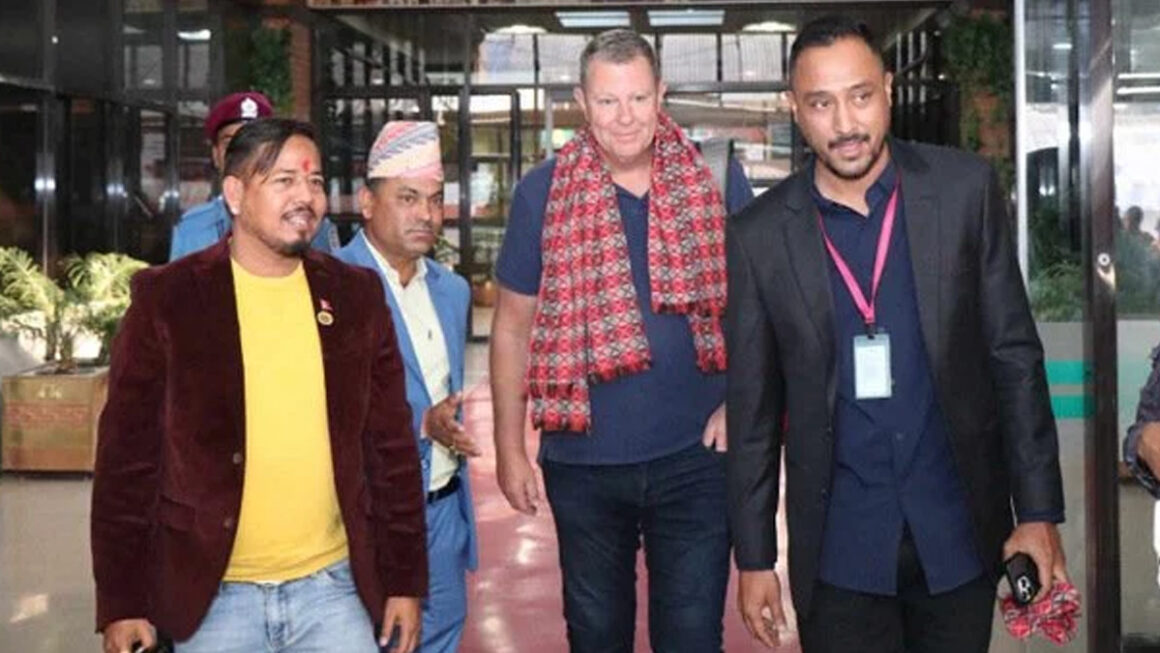 नेपाल आइपुगे आईसीसी अध्यक्ष बार्क