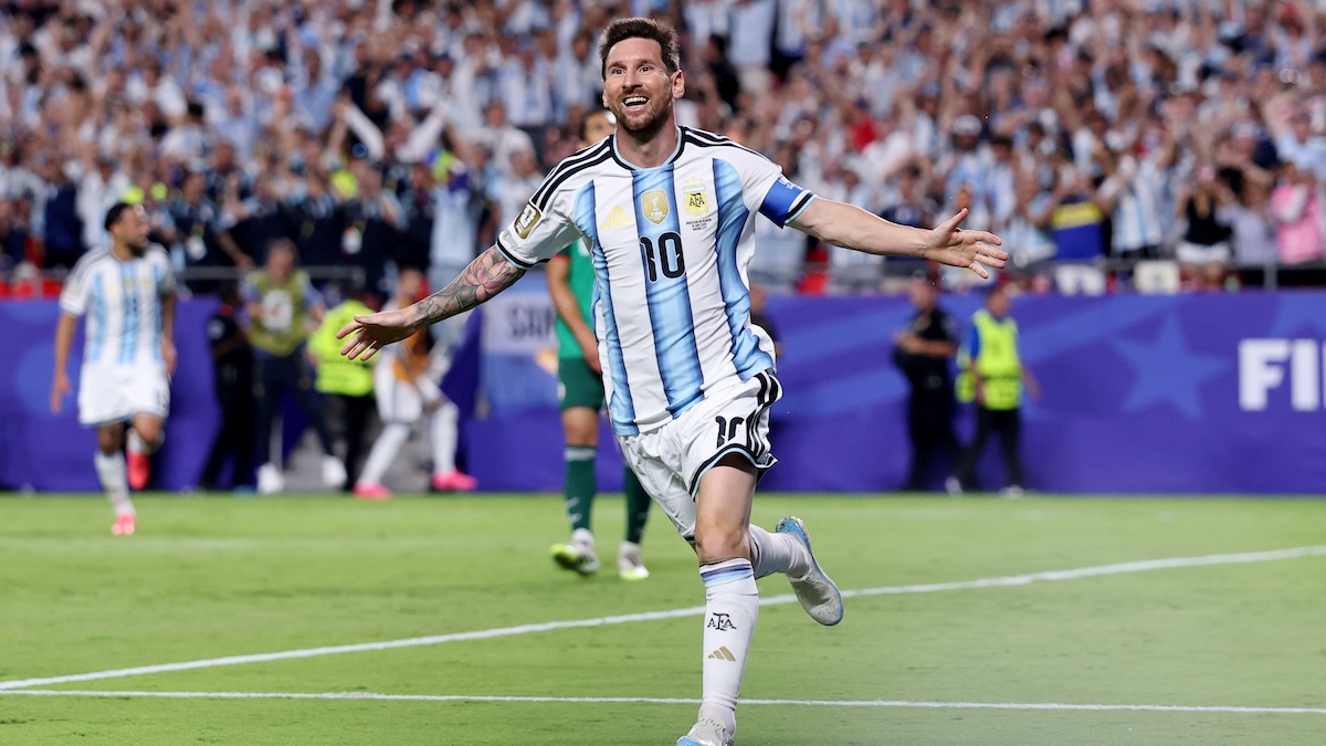 lionel-messi-breaks-record