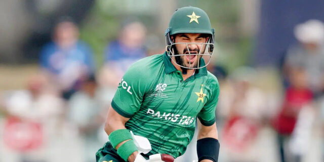 पाकिस्तानका साहिबजादा फहरान कर्णाली याक्समा